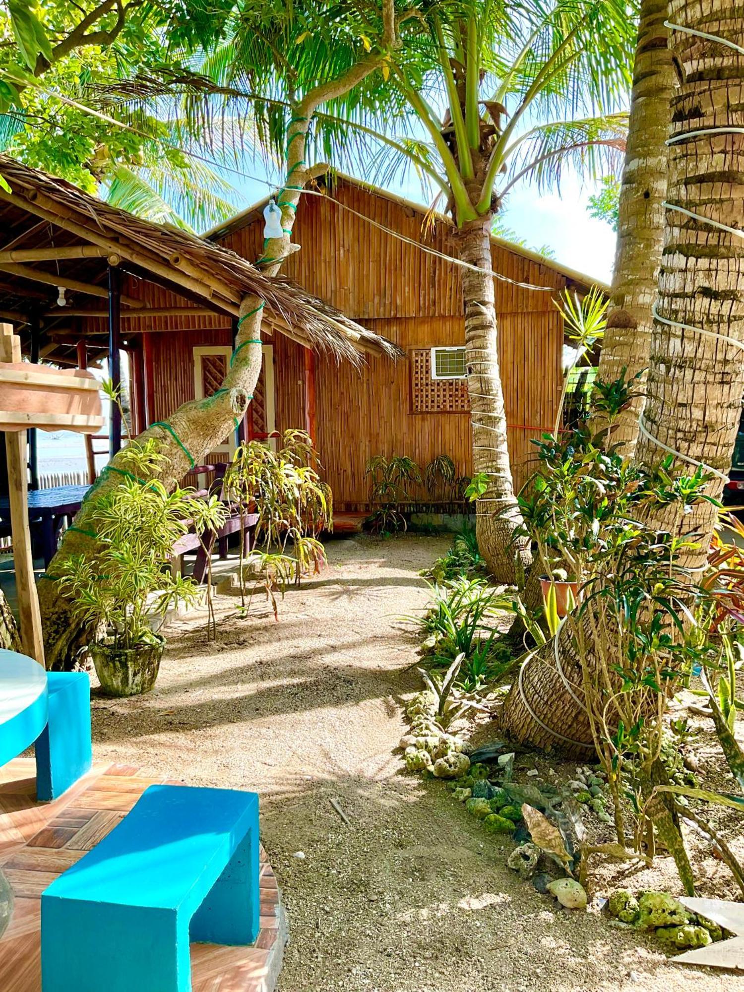 Treasure Beach Resort Carles Eksteriør bilde